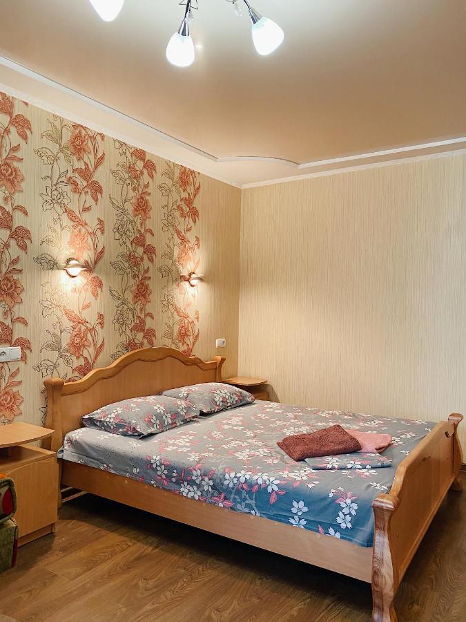 Apartment - Sobornyi Prospekt 97 Zaporizhia ภายนอก รูปภาพ