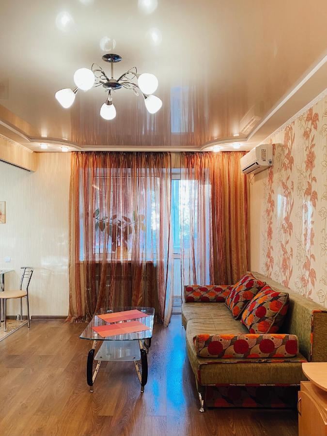 Apartment - Sobornyi Prospekt 97 Zaporizhia ภายนอก รูปภาพ