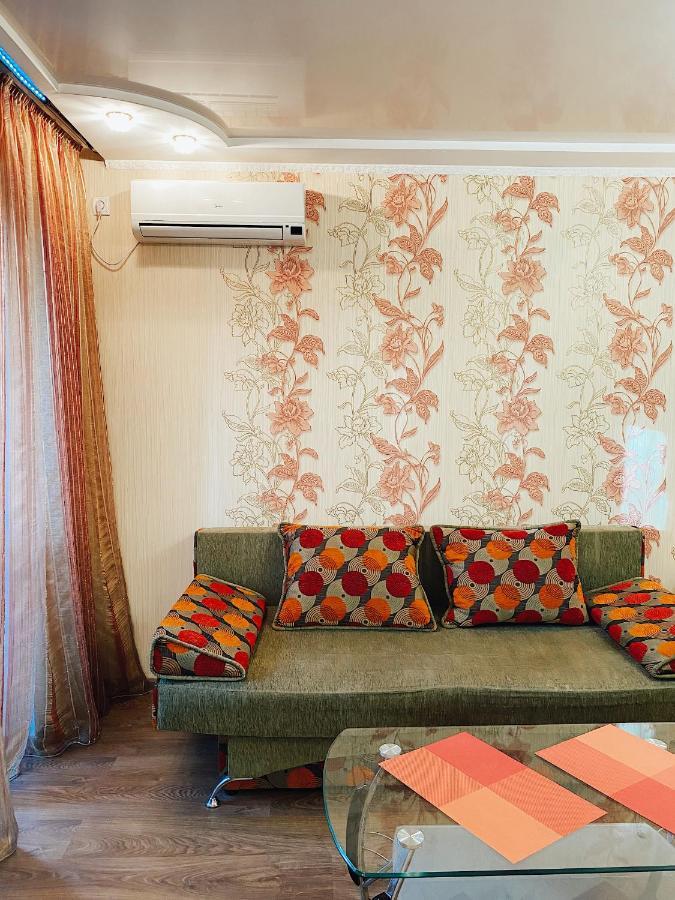 Apartment - Sobornyi Prospekt 97 Zaporizhia ภายนอก รูปภาพ