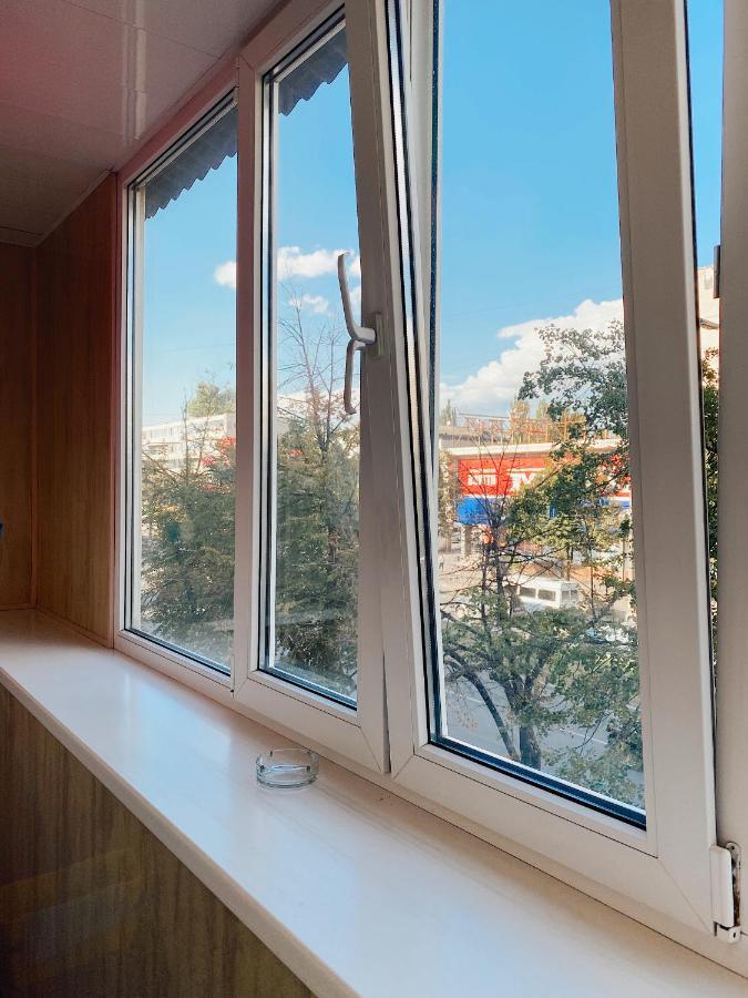 Apartment - Sobornyi Prospekt 97 Zaporizhia ภายนอก รูปภาพ