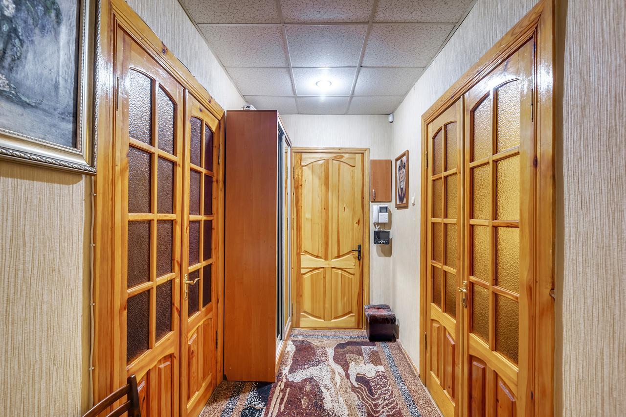 Apartment - Sobornyi Prospekt 97 Zaporizhia ภายนอก รูปภาพ