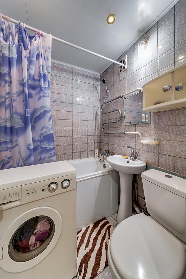 Apartment - Sobornyi Prospekt 97 Zaporizhia ภายนอก รูปภาพ